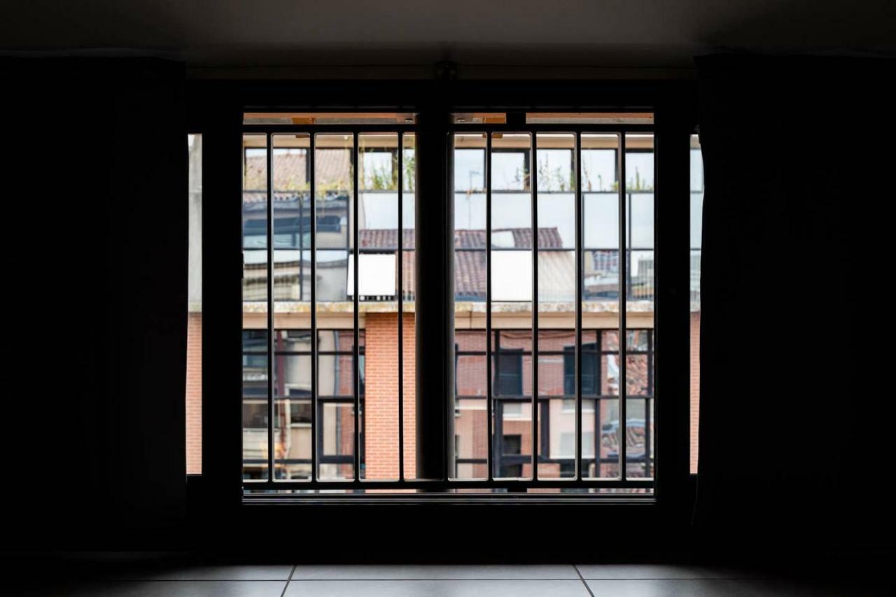 303 - Appartement Duplex Moderne - Jeanne D'Arc, トゥールーズ エクステリア 写真